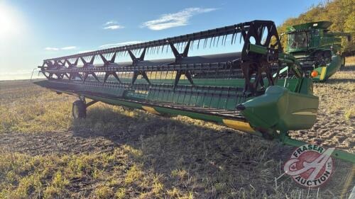 36&rsquo; John Deere 936D Draper header sn-711569