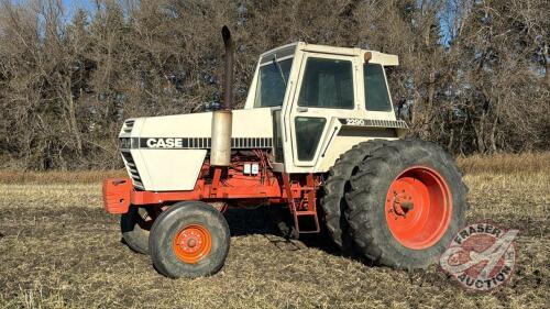 1979 Case 2290 2WD tractor s/n- 8840377