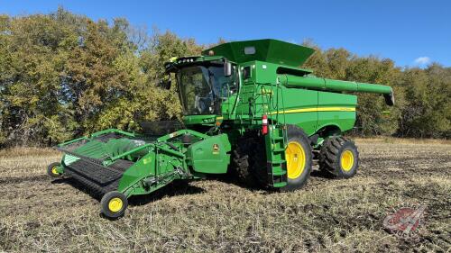 John Deere S780 Combine s/n- 805482