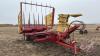 New Holland 1037 Stackliner square bale picker - 4