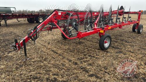 14-wheel MF 3986 hydraulic V rake s/n AGCM39860G2216005