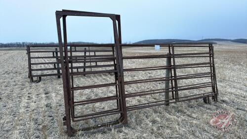 12&rsquo; 6 bar 1&rdquo; panel w/ 3&rsquo; walk through gate (E)