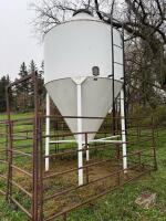 Riemer 470 hopper bottom feed bin on skid (Unit A) s/n 1811RW2010