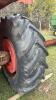 Massey Ferguson 1100 tractor - 14