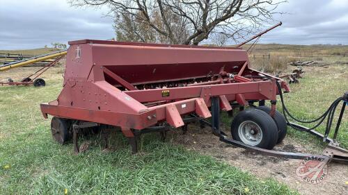 14&rsquo; International 7200 press drill s/n C004323
