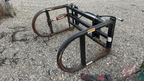Hydraulic bale hugger/ grabber