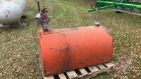 K45. Red skid tank with hand pump