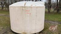 K47.1500 gal poly tank
