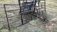 K72. 9.5' - 10' -12' Gate