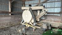 REM 1026A grain vac s/n RM-97-1026A-3481