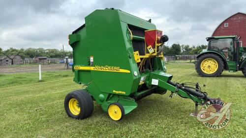 John Deere 557 Mega Wide round baler, S/N: 192299