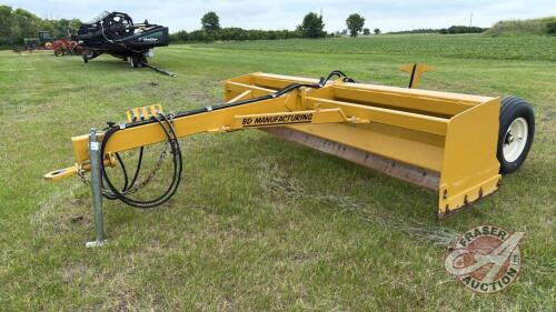 10&rsquo; BD Manufacturing LL1024 hyd box blade scraper, S/N: 181122001114