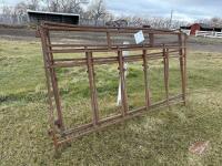 8&rsquo; calf feed panel (V)