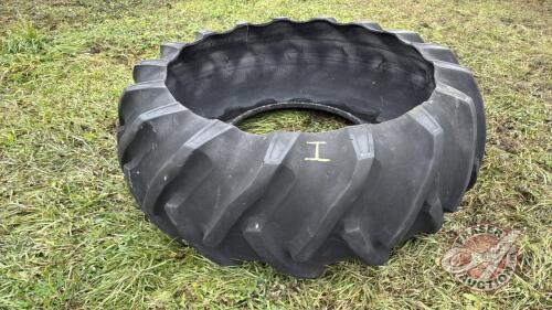 Tire feeder (I)