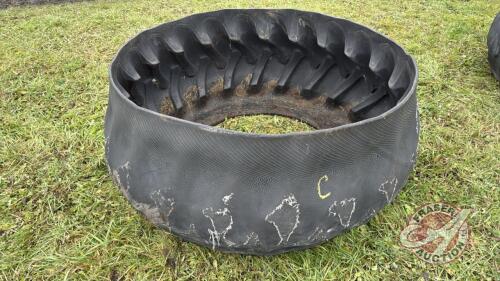 Inverted tire feeder (C)