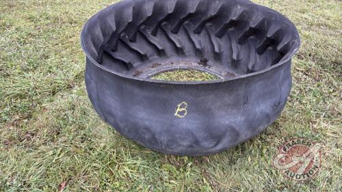 Inverted tire feeder (B)