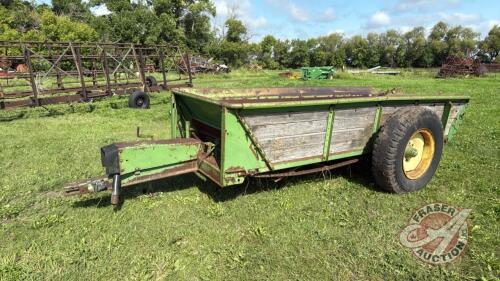JD 40 single axle manure spreader (parts only unit)