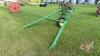 Single wheel tank hitch castor - 4