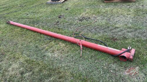 Sakundiak 15&rsquo;x 5&rdquo; hydraulic drive auger