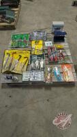 All brand new sets of tools. Pry bars, wrenches, vice grips, tin snips, Hex key set. (Pallet WW)
