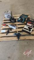 Makita cordless drill set, Black an Decker router, Cordless screwdriver, electric heat gun, wood engraver, Weller sauntering gun. (Pallet TT)