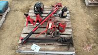 Assortment of jacks Pallet S
