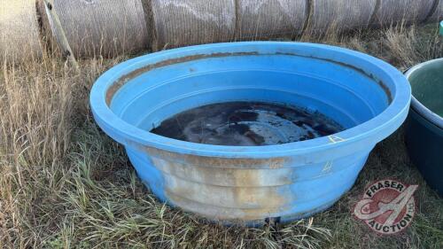 7&rsquo; Diameter flexa hopper plastics stock water trough (A) blue