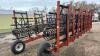 70&rsquo; Rite Way 6000 harrow packer bar s/n 92-6052 - 9