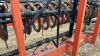 70&rsquo; Rite Way 6000 harrow packer bar s/n 92-6052 - 15