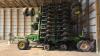 50&rsquo; John Deere 1890 Air disc planter & 1910 430-bushel triple compartment air cart, drill s/n 750451, cart s/n 750336 - 5