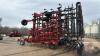 56&rsquo; CaseIH Tiger-mate 255 Tiger Paw crumbler field cultivator s/n YLD089531 - 4