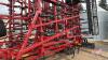 56&rsquo; CaseIH Tiger-mate 255 Tiger Paw crumbler field cultivator s/n YLD089531 - 6