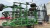 50&rsquo; John Deere 2410 soil management chisel plow s/n 752198 - 17