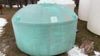 K92. 1100 gal poly tank