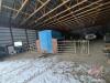 Approx 200 bus creep feeder w/ panels and rear mineral station - 3