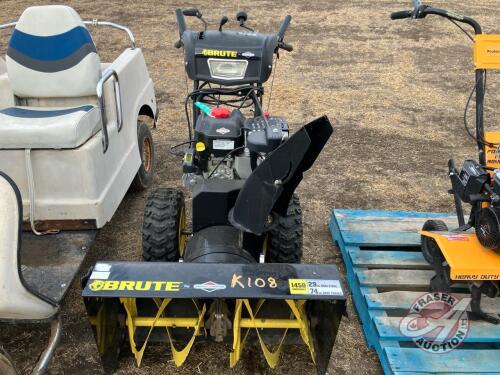 K108. 29" Briggs and Stratton Brute Snow Blower