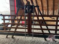 K108. DeWalt Panel frame with B&D Saw