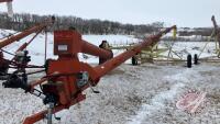 K44 FarmKing 1060 pto swing hopper Auger