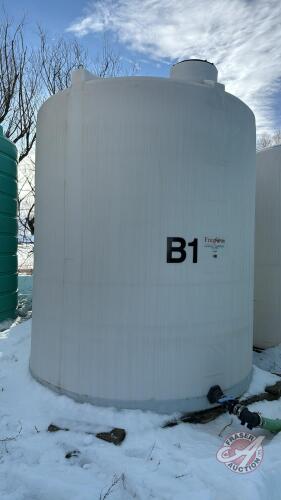 B1 Freeform 4,440 US gal poly liquid tank with valve (Seller has access to Telehandler and lift jig to load BUT only for 2 days. Buyer must call Andrew for dates and times for loading. If cant come on set days buyers responsible to load themselves. Must b