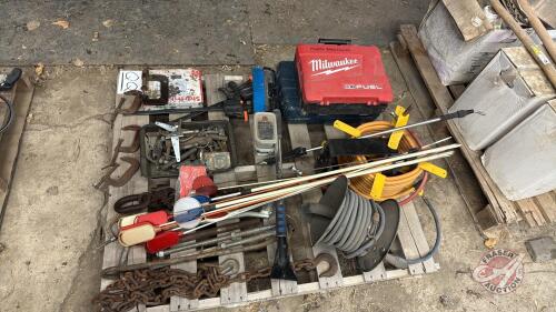 Makita cordless brad Nailer (QQ)