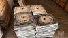 Painted plywood lid with round hole - 4