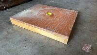 Lid (wax dipped, with round hole)