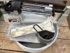 Labtronics 919 Moisture tester, Scale, sample screens, canola roller and charts - 5