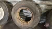 11R24.5 HandKook Semi Tire on steel rim