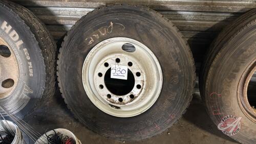 11R22.5 HandKook Semi Tire on steel rim