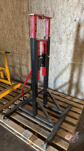 Sprayer jack