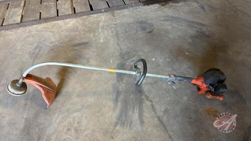 Tanaka TBC-5000 Gas Weed Whipper