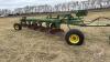 2 John Deere 3100 6 bottom plows hooked and tandem s/n104433 and s/n104427 - 5