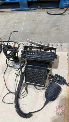 Motorola FM radio