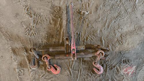 Pallet N (2) ratchet chain binders